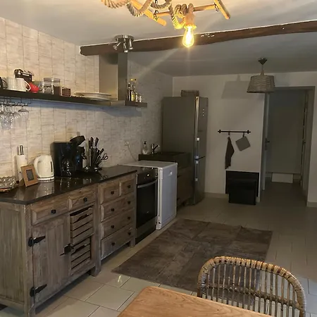 La Calestienne 펜션 Hampteau